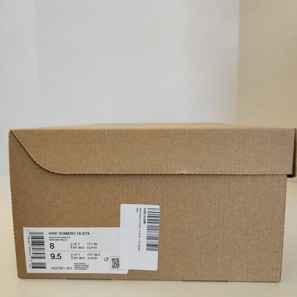 Nike Mens Vomero 18 Gore-TEX Black/Anthracite 8 Medium